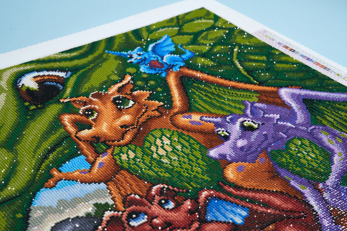 Diamond Painting A Gathering of Dragons & Draglings 38" x 20" ( 96.7cm x 50.7cm) / Round with 59 Colors including 4 ABs / 62,445
