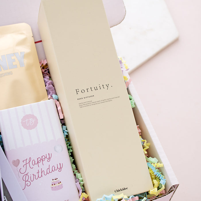 Birthday For Her | Luxury Ready To Go TreatBox
