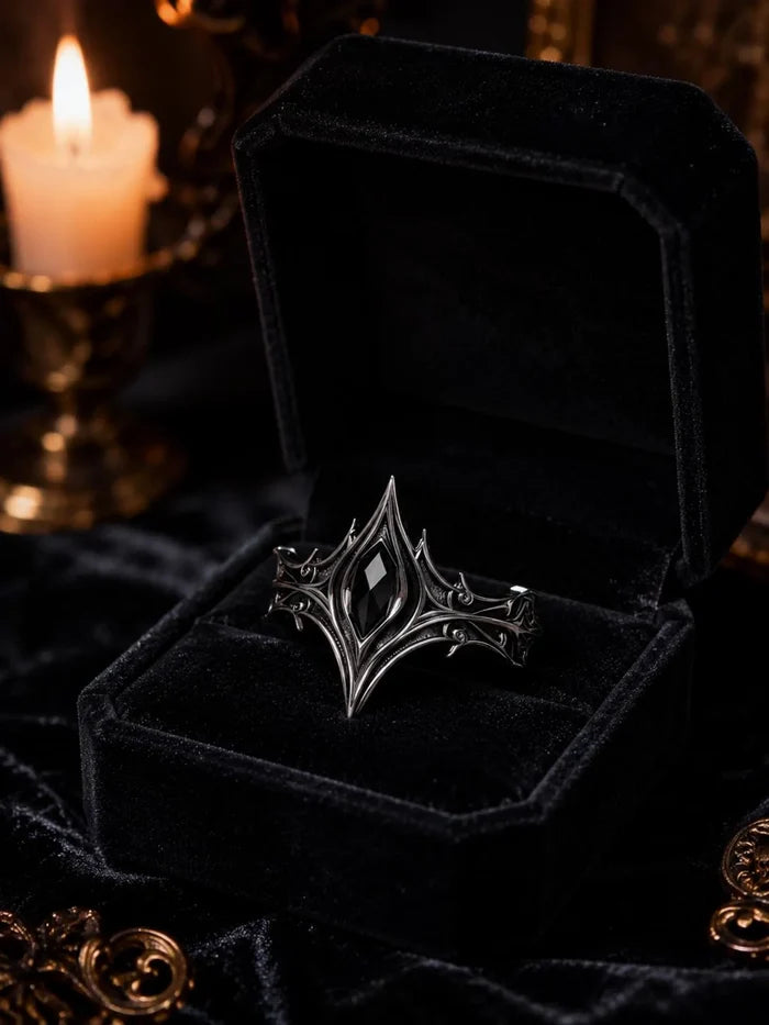 Gothic chevron ring with black onyx — Dark Academia alternative ring in oxidized 925 sterling silver