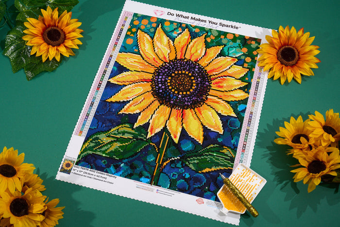 Diamond Painting Golden Majesty 13" x 17" (33cm x 42.7cm) / Round with 54 Colors including 2 ABs and 2 Fairy Dust Diamonds / 18,600