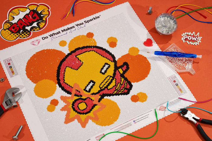 Diamond Painting Iron Man™ 14" x 13" (36cm x 32.8cm) / Round with 8 Colors including 2 ABs / 15,093