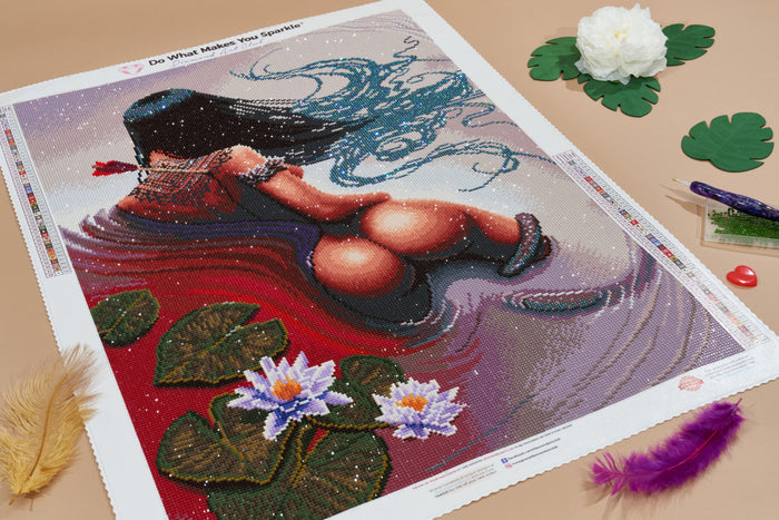 Diamond Painting Lotus 20" x 28" (50.7cm x 70.6cm) / Round with 48 Colors including 2 ABs and 1  Fairy Dust Diamonds / 45,612