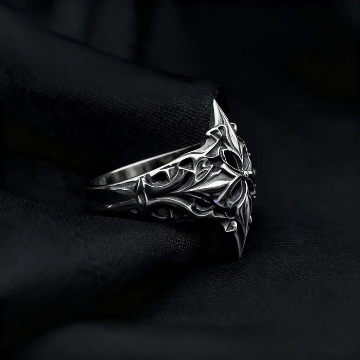 Gothic lozenge ring — symmetrical diamond-shield silhouette with chiaroscuro patina in 925 sterling silver