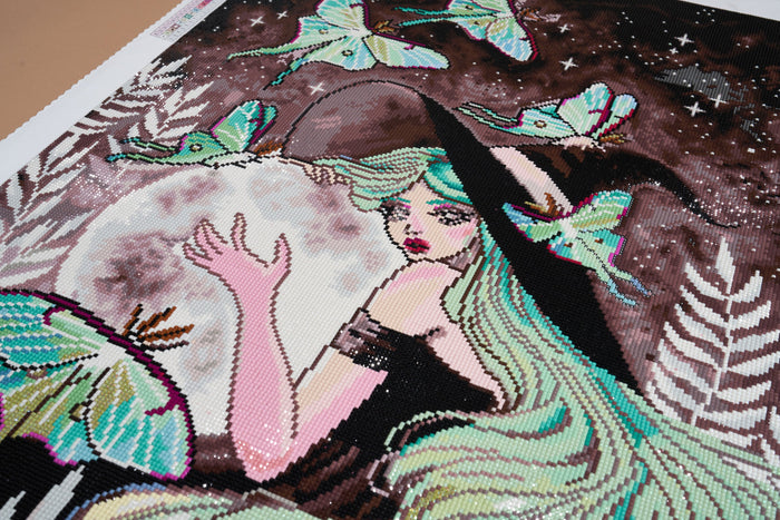 Diamond Painting Luna Moth Witch 22" x 30" (55.8cm x 76cm) / Square with 40 Colors including 1 AB Diamonds and 2 Fairy Dust Diamonds / 68,320
