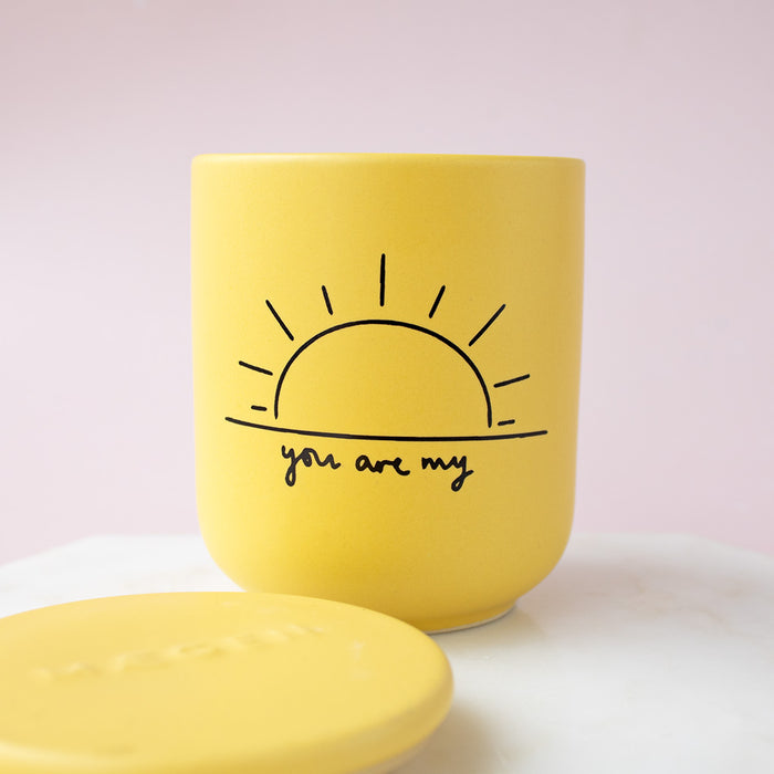 MÆGEN You Are My Sunshine Candle