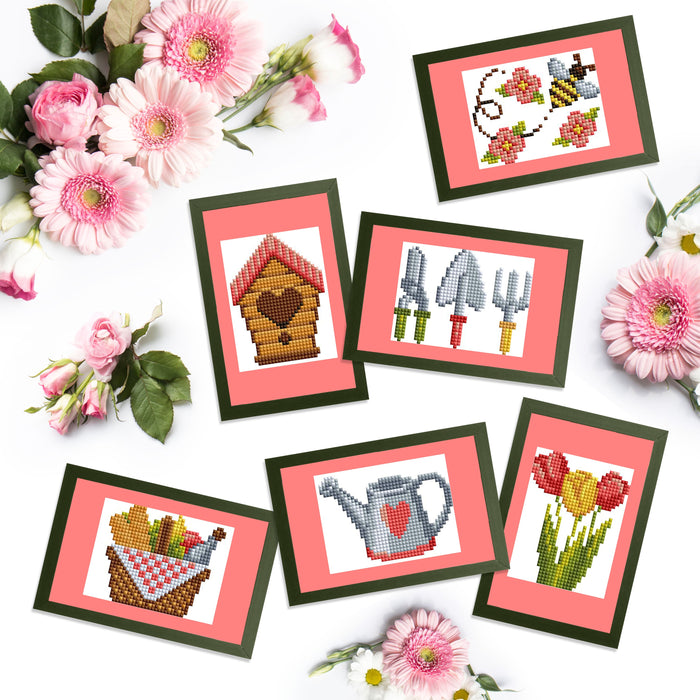 Diamond Painting Mini Dazzles™ - Spring 4" x 6" (10.2cm x 15.2cm) / Square With 16 Colors Including 16 Fairy Dust Diamonds / 3,824