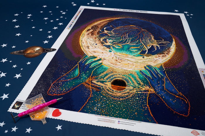 Diamond Painting Moon Eater 23.6" x 30.7" (60cm x 78cm) / Square with 42 Colors including 3 ABs, 1 Iridescent Diamond, and 2 Fairy Dust Diamonds / 75,433