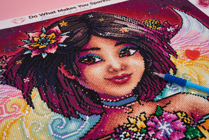 Diamond Painting Naoko 22" x 22" (55.8cm x 55.8cm) / Round with 63 Colors including 5 ABs and 2 Fairy Dust Diamonds / 39,601