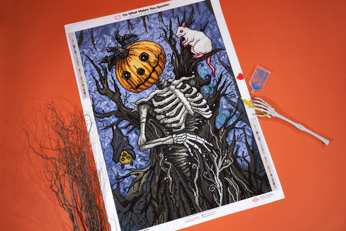 Diamond Painting Pumpkin Head 22" x 31" (55.8cm x 78.7cm) / Round with 40 Colors including 3 AB and 2 Fairy Dust Diamonds / 55,919
