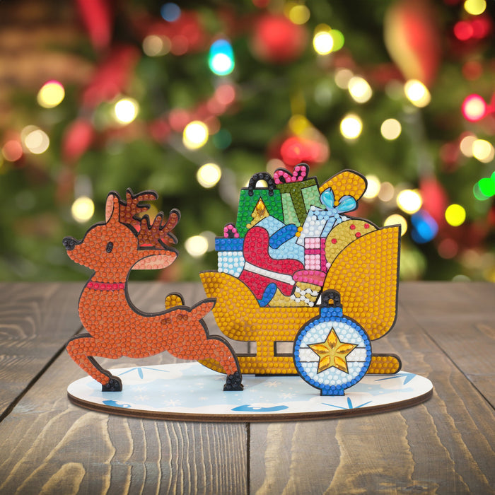 Diamond Painting Sparkle Scenes - Loaded Sleigh 7.9" x 3.9" x 4.9" (20cm x 10cm x 12.5cm) / Round With 19 Colors Including 2 Special Diamonds and 2 Fairy Dust Diamonds / 1,558