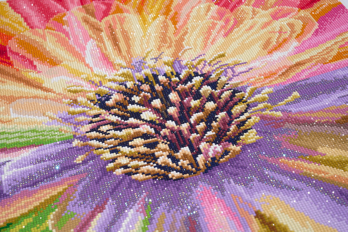 Diamond Painting Standing Out 22" x 28" (55.6cm x 70.7cm) / Round with 62 Colors including 3 ABs and 3 Fairy Dust Diamonds / 51,914