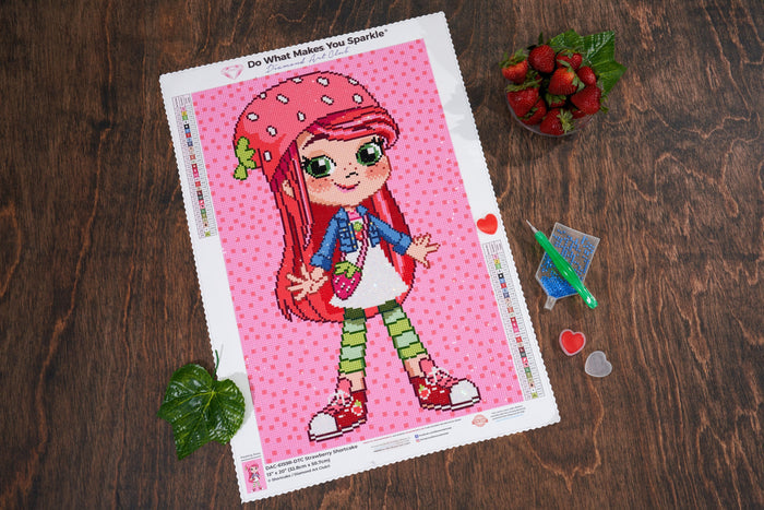 Diamond Painting Strawberry Shortcake 13" x 20" (32.8cm x 50.7cm) / Round with 29 Colors including 4 AB Diamonds and 1 Fairy Dust Diamonds / 21,177