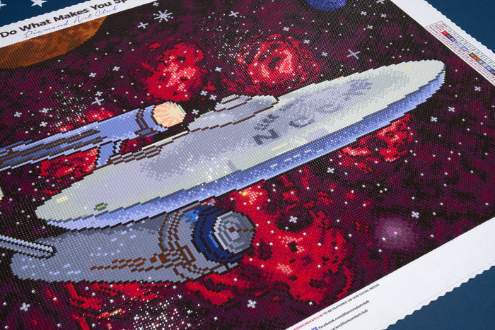 Diamond Painting The Enterprise 27" x 17" (68.7cm x 42.8cm) / Square with 35 Colors Including 1 AB, 2 Fairy Dust Diamonds and 1 Iridescent Diamonds / 47,472