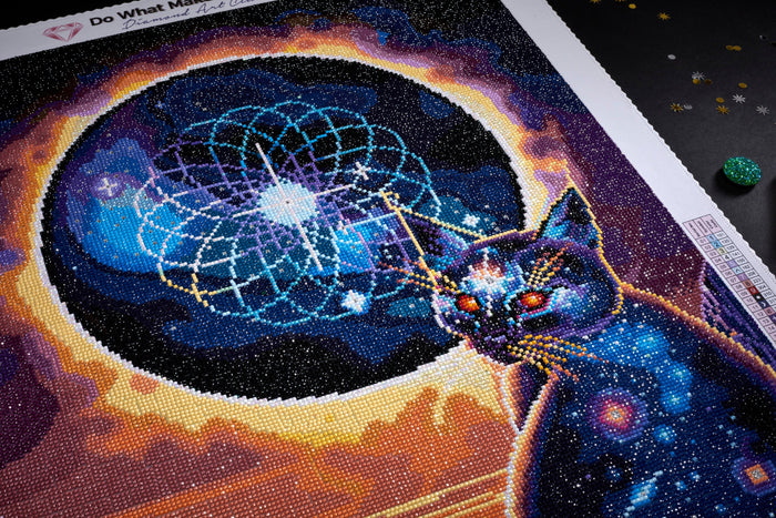 Diamond Painting The Midnight Cat 20" x 28" (50.7cm x 70.6cm) / Round With 53 Colors Including 4 ABs and 1 Iridescent Diamonds / 45,612