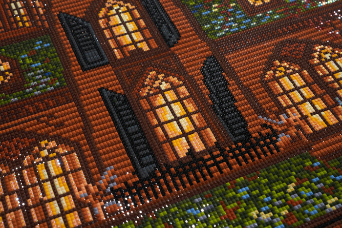 Diamond Painting Trick or Treat House 25.6" x 36.2" (65cm x 92cm) / Square with 57 Colors including 4 ABs and 1 Glow in the Dark Diamonds / 96,309