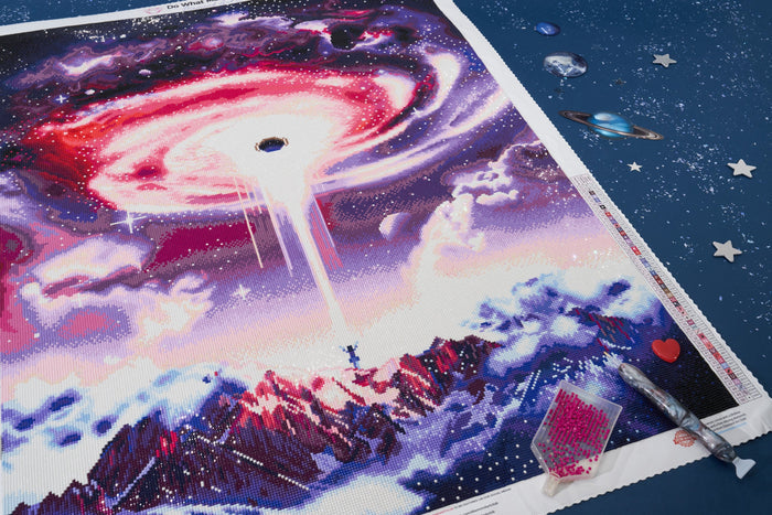 Diamond Painting Worm Hole 25.6" x 34.3" (65cm x 87cm) / Square With 50 Colors including 1 ABs and 3 Fairy Dust Diamonds / 91,089